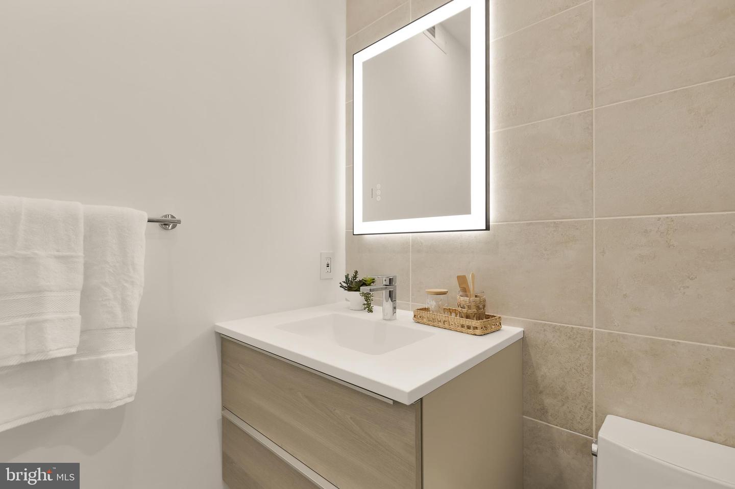 1128 10TH ST NW #101, WASHINGTON, District Of Columbia 20001, 1 Bedroom Bedrooms, ,1 BathroomBathrooms,Residential,For sale,1128 10TH ST NW #101,DCDC2229118 MLS # DCDC2229118 1128 10TH ST NW #101, WASHINGTON, District Of Columbia 20001, 1 Bedroom Bedrooms, ,1 BathroomBathrooms,Residential,For sale,1128 10TH ST NW #101,DCDC2229118 MLS # DCDC2229118