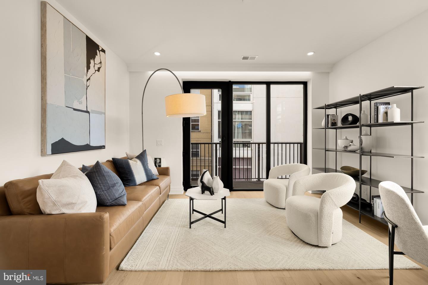 1128 10TH ST NW #202, WASHINGTON, District Of Columbia 20001, 2 Bedrooms Bedrooms, ,2 BathroomsBathrooms,Residential,For sale,1128 10TH ST NW #202,DCDC2229122 MLS # DCDC2229122 1128 10TH ST NW #202, WASHINGTON, District Of Columbia 20001, 2 Bedrooms Bedrooms, ,2 BathroomsBathrooms,Residential,For sale,1128 10TH ST NW #202,DCDC2229122 MLS # DCDC2229122