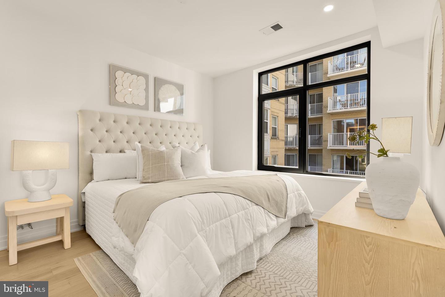 1128 10TH ST NW #202, WASHINGTON, District Of Columbia 20001, 2 Bedrooms Bedrooms, ,2 BathroomsBathrooms,Residential,For sale,1128 10TH ST NW #202,DCDC2229122 MLS # DCDC2229122 1128 10TH ST NW #202, WASHINGTON, District Of Columbia 20001, 2 Bedrooms Bedrooms, ,2 BathroomsBathrooms,Residential,For sale,1128 10TH ST NW #202,DCDC2229122 MLS # DCDC2229122