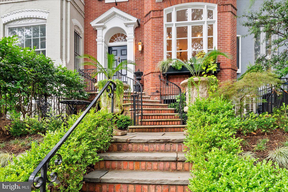 2815 Q ST NW, WASHINGTON, District Of Columbia 20007, 3 Bedrooms Bedrooms, ,3 BathroomsBathrooms,Residential,For sale,2815 Q ST NW,DCDC2229142 MLS # DCDC2229142 2815 Q ST NW, WASHINGTON, District Of Columbia 20007, 3 Bedrooms Bedrooms, ,3 BathroomsBathrooms,Residential,For sale,2815 Q ST NW,DCDC2229142 MLS # DCDC2229142