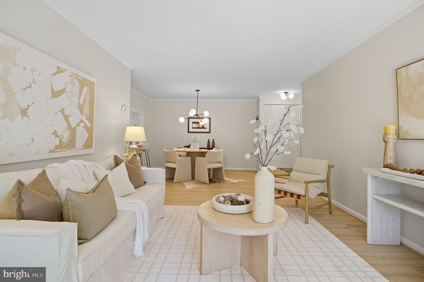 5811 COVE LANDING RD #301, BURKE, Virginia 22015, 3 Bedrooms Bedrooms, ,2 BathroomsBathrooms,Residential,For sale,5811 COVE LANDING RD #301,VAFX2276330 MLS # VAFX2276330 5811 COVE LANDING RD #301, BURKE, Virginia 22015, 3 Bedrooms Bedrooms, ,2 BathroomsBathrooms,Residential,For sale,5811 COVE LANDING RD #301,VAFX2276330 MLS # VAFX2276330