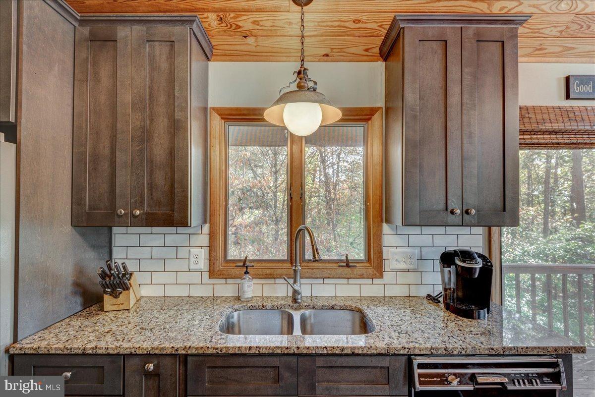 DOCK LUCK LN, SPOTSYLVANIA, Virginia 22551, 3 Bedrooms Bedrooms, 13 Rooms Rooms,3 BathroomsBathrooms,Residential,For sale,DOCK LUCK LN,VASP2037256 MLS # VASP2037256 DOCK LUCK LN, SPOTSYLVANIA, Virginia 22551, 3 Bedrooms Bedrooms, 13 Rooms Rooms,3 BathroomsBathrooms,Residential,For sale,DOCK LUCK LN,VASP2037256 MLS # VASP2037256