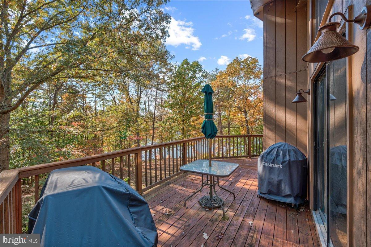 DOCK LUCK LN, SPOTSYLVANIA, Virginia 22551, 3 Bedrooms Bedrooms, 13 Rooms Rooms,3 BathroomsBathrooms,Residential,For sale,DOCK LUCK LN,VASP2037256 MLS # VASP2037256 DOCK LUCK LN, SPOTSYLVANIA, Virginia 22551, 3 Bedrooms Bedrooms, 13 Rooms Rooms,3 BathroomsBathrooms,Residential,For sale,DOCK LUCK LN,VASP2037256 MLS # VASP2037256
