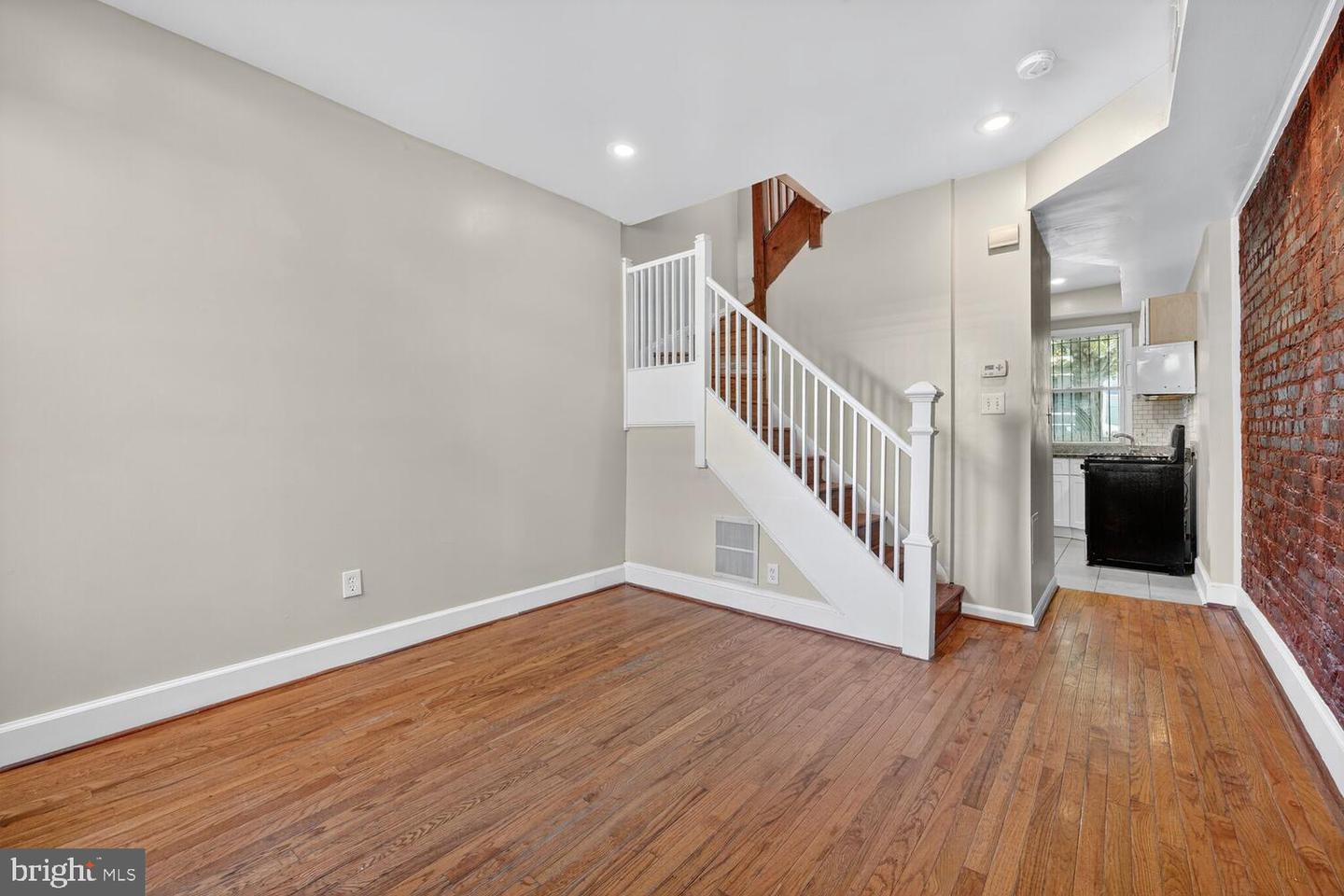 833 L ST NE, WASHINGTON, District Of Columbia 20002, ,Residential,For sale,833 L ST NE,DCDC2229158 MLS # DCDC2229158 833 L ST NE, WASHINGTON, District Of Columbia 20002, ,Residential,For sale,833 L ST NE,DCDC2229158 MLS # DCDC2229158