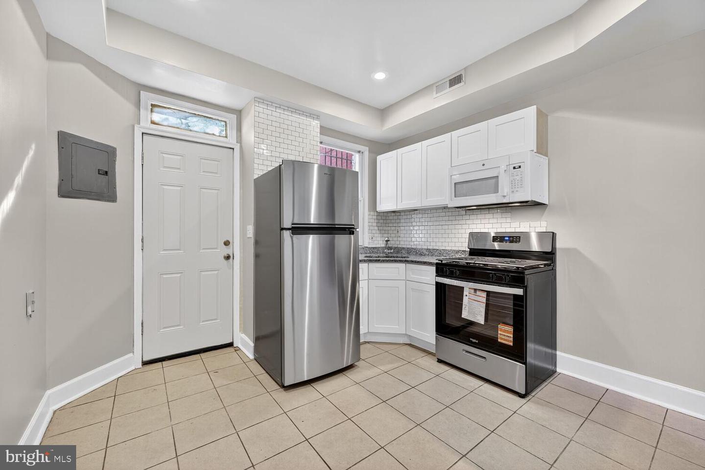 833 L ST NE, WASHINGTON, District Of Columbia 20002, ,Residential,For sale,833 L ST NE,DCDC2229158 MLS # DCDC2229158 833 L ST NE, WASHINGTON, District Of Columbia 20002, ,Residential,For sale,833 L ST NE,DCDC2229158 MLS # DCDC2229158