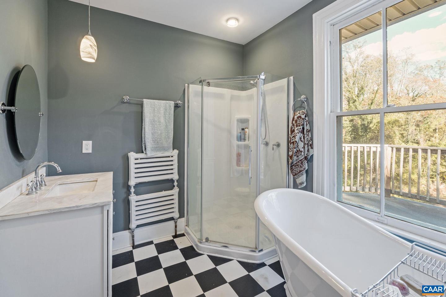 5515 GORDONSVILLE RD, KESWICK, Virginia 22947, 3 Bedrooms Bedrooms, ,2 BathroomsBathrooms,Residential,For sale,5515 GORDONSVILLE RD,670437 MLS # 670437