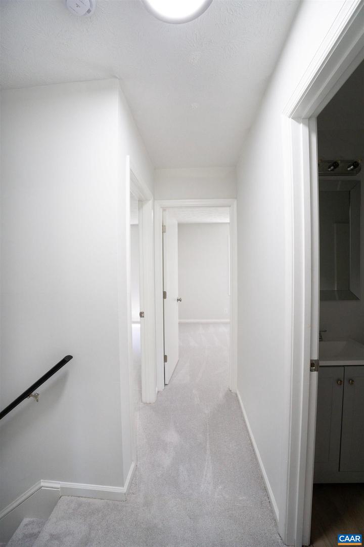 158 SCARBOROUGH PL, CHARLOTTESVILLE, Virginia 22903, 3 Bedrooms Bedrooms, ,2 BathroomsBathrooms,Residential,For sale,158 SCARBOROUGH PL,665949 MLS # 665949 158 SCARBOROUGH PL, CHARLOTTESVILLE, Virginia 22903, 3 Bedrooms Bedrooms, ,2 BathroomsBathrooms,Residential,For sale,158 SCARBOROUGH PL,665949 MLS # 665949