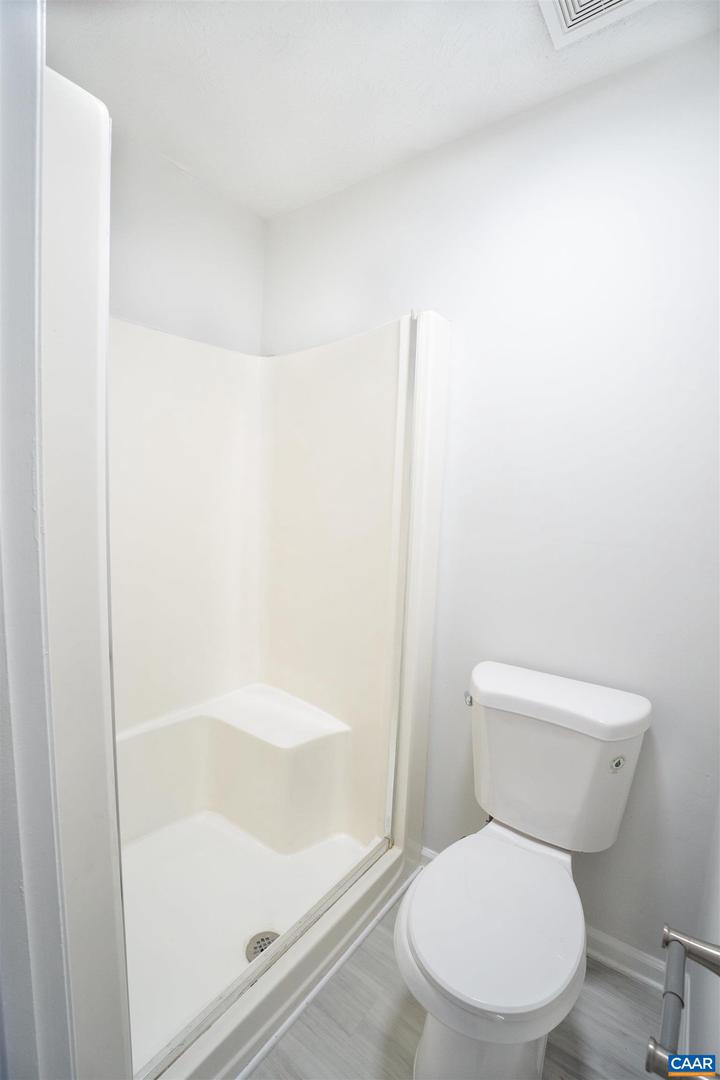 158 SCARBOROUGH PL, CHARLOTTESVILLE, Virginia 22903, 3 Bedrooms Bedrooms, ,2 BathroomsBathrooms,Residential,For sale,158 SCARBOROUGH PL,665949 MLS # 665949 158 SCARBOROUGH PL, CHARLOTTESVILLE, Virginia 22903, 3 Bedrooms Bedrooms, ,2 BathroomsBathrooms,Residential,For sale,158 SCARBOROUGH PL,665949 MLS # 665949