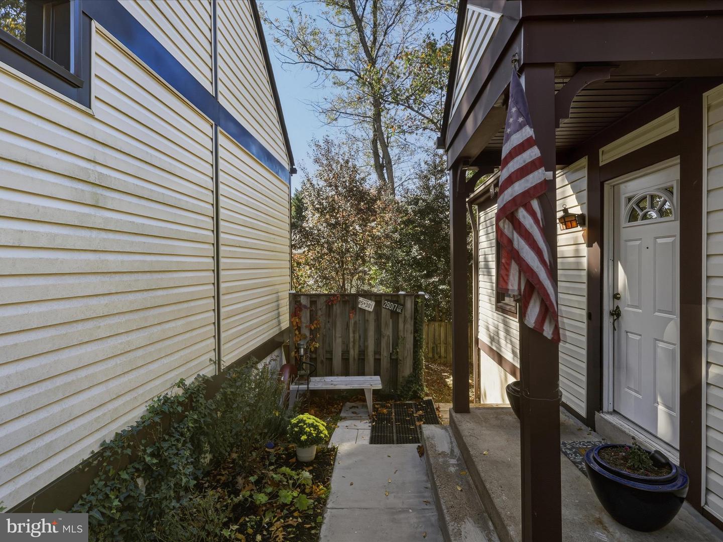 9816 PEBBLE WEIGH CT, BURKE, Virginia 22015, 4 Bedrooms Bedrooms, 11 Rooms Rooms,3 BathroomsBathrooms,Residential,For sale,9816 PEBBLE WEIGH CT,VAFX2262668 MLS # VAFX2262668 9816 PEBBLE WEIGH CT, BURKE, Virginia 22015, 4 Bedrooms Bedrooms, 11 Rooms Rooms,3 BathroomsBathrooms,Residential,For sale,9816 PEBBLE WEIGH CT,VAFX2262668 MLS # VAFX2262668