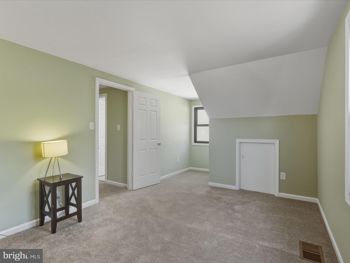 9816 PEBBLE WEIGH CT, BURKE, Virginia 22015, 4 Bedrooms Bedrooms, 11 Rooms Rooms,3 BathroomsBathrooms,Residential,For sale,9816 PEBBLE WEIGH CT,VAFX2262668 MLS # VAFX2262668 9816 PEBBLE WEIGH CT, BURKE, Virginia 22015, 4 Bedrooms Bedrooms, 11 Rooms Rooms,3 BathroomsBathrooms,Residential,For sale,9816 PEBBLE WEIGH CT,VAFX2262668 MLS # VAFX2262668