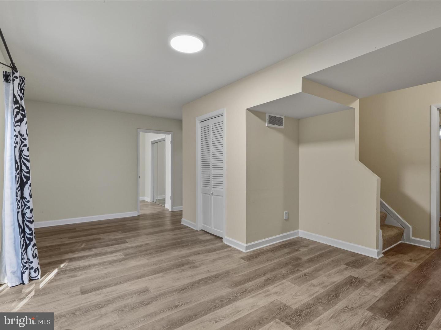 9816 PEBBLE WEIGH CT, BURKE, Virginia 22015, 4 Bedrooms Bedrooms, 11 Rooms Rooms,3 BathroomsBathrooms,Residential,For sale,9816 PEBBLE WEIGH CT,VAFX2262668 MLS # VAFX2262668 9816 PEBBLE WEIGH CT, BURKE, Virginia 22015, 4 Bedrooms Bedrooms, 11 Rooms Rooms,3 BathroomsBathrooms,Residential,For sale,9816 PEBBLE WEIGH CT,VAFX2262668 MLS # VAFX2262668