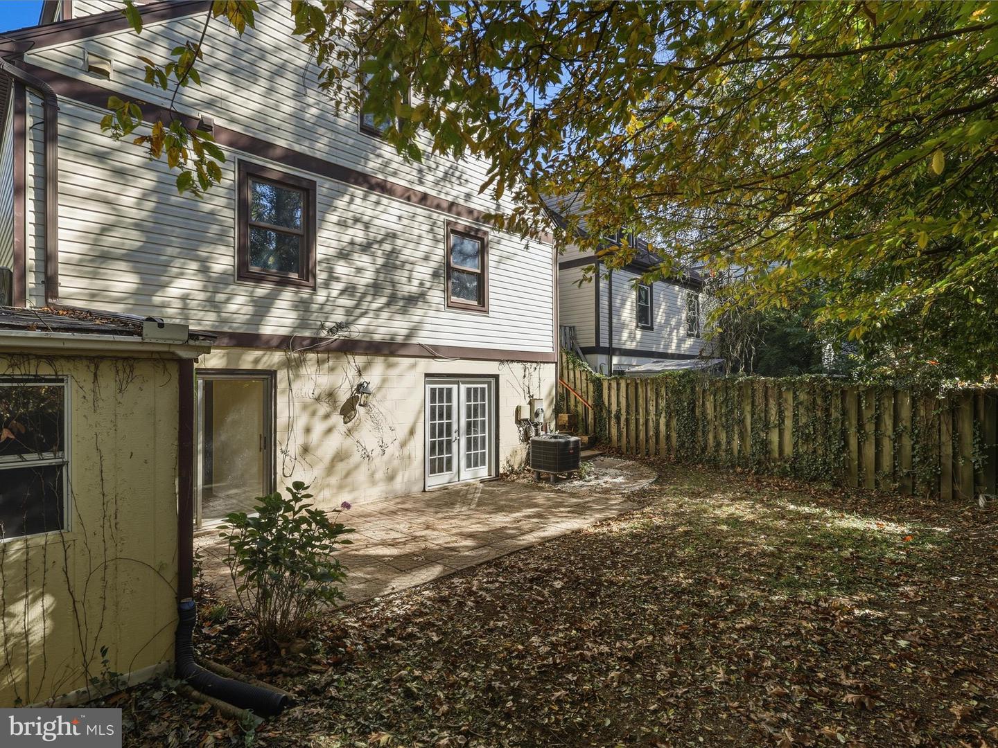 9816 PEBBLE WEIGH CT, BURKE, Virginia 22015, 4 Bedrooms Bedrooms, 11 Rooms Rooms,3 BathroomsBathrooms,Residential,For sale,9816 PEBBLE WEIGH CT,VAFX2262668 MLS # VAFX2262668 9816 PEBBLE WEIGH CT, BURKE, Virginia 22015, 4 Bedrooms Bedrooms, 11 Rooms Rooms,3 BathroomsBathrooms,Residential,For sale,9816 PEBBLE WEIGH CT,VAFX2262668 MLS # VAFX2262668