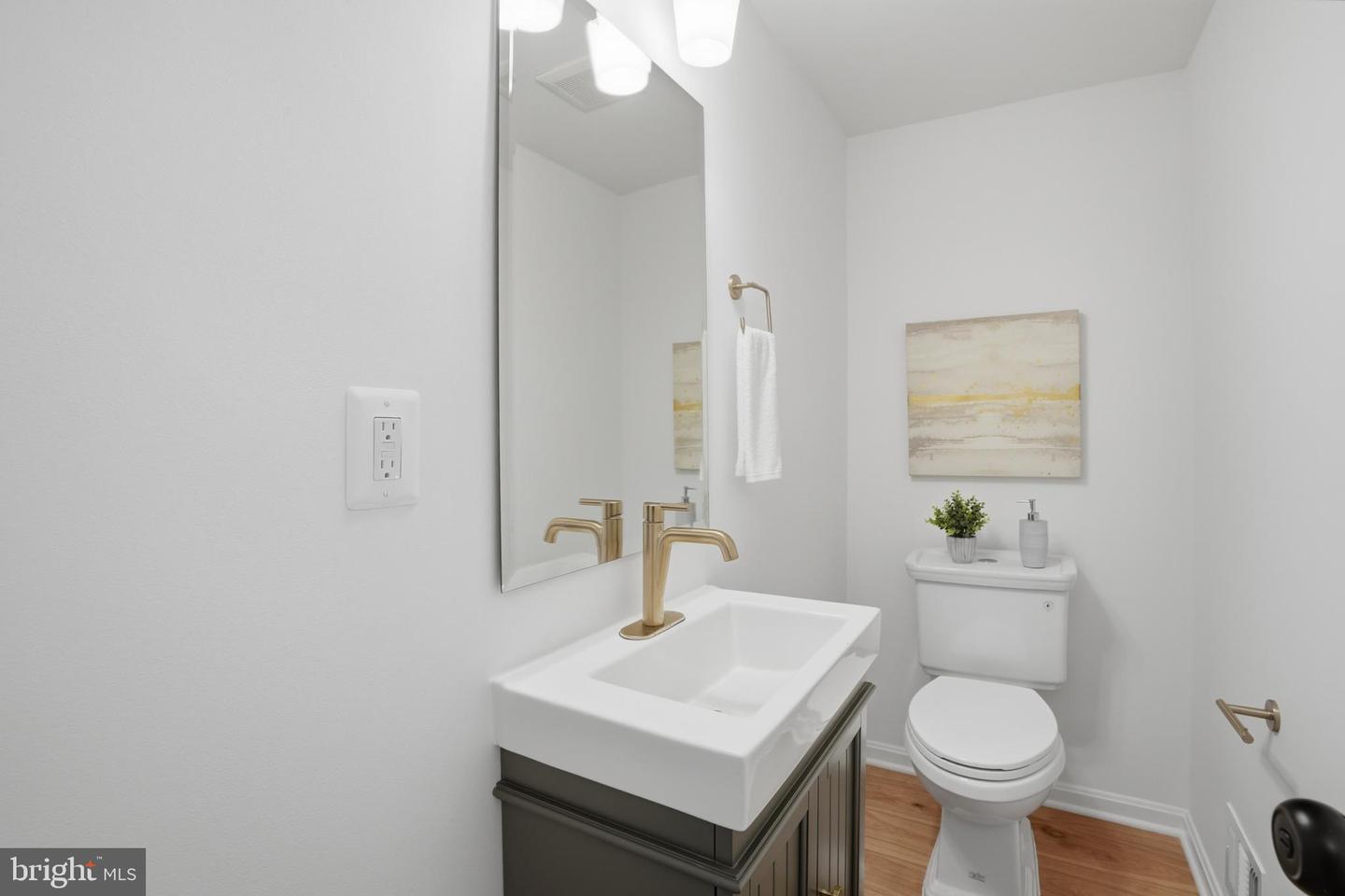 3409 STERLING AVE, ALEXANDRIA, Virginia 22304, 5 Bedrooms Bedrooms, ,4 BathroomsBathrooms,Residential,For sale,3409 STERLING AVE,VAAX2049342 MLS # VAAX2049342 3409 STERLING AVE, ALEXANDRIA, Virginia 22304, 5 Bedrooms Bedrooms, ,4 BathroomsBathrooms,Residential,For sale,3409 STERLING AVE,VAAX2049342 MLS # VAAX2049342
