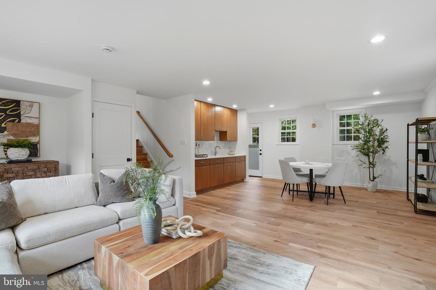 3409 STERLING AVE, ALEXANDRIA, Virginia 22304, 5 Bedrooms Bedrooms, ,4 BathroomsBathrooms,Residential,For sale,3409 STERLING AVE,VAAX2049342 MLS # VAAX2049342 3409 STERLING AVE, ALEXANDRIA, Virginia 22304, 5 Bedrooms Bedrooms, ,4 BathroomsBathrooms,Residential,For sale,3409 STERLING AVE,VAAX2049342 MLS # VAAX2049342
