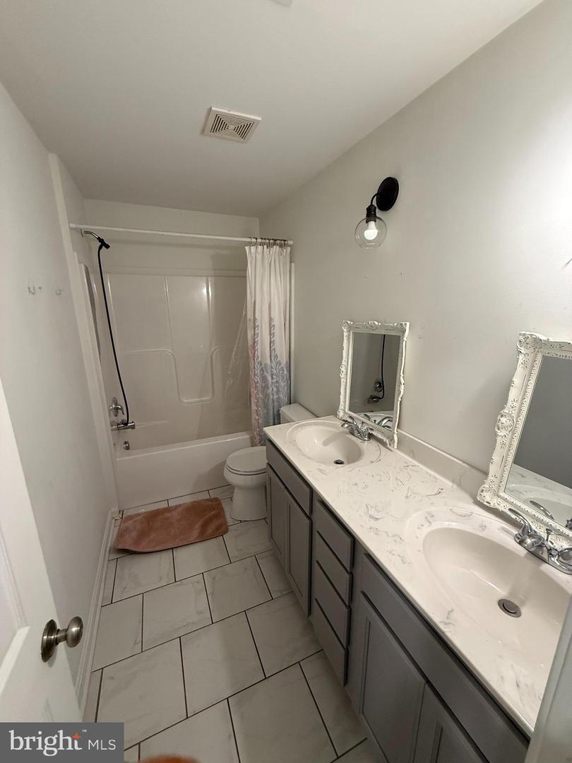 9617 THOUSAND OAKS LN, SPOTSYLVANIA, Virginia 22551, 4 Bedrooms Bedrooms, 7 Rooms Rooms,2 BathroomsBathrooms,Residential,For sale,9617 THOUSAND OAKS LN,VASP2036768 MLS # VASP2036768 9617 THOUSAND OAKS LN, SPOTSYLVANIA, Virginia 22551, 4 Bedrooms Bedrooms, 7 Rooms Rooms,2 BathroomsBathrooms,Residential,For sale,9617 THOUSAND OAKS LN,VASP2036768 MLS # VASP2036768