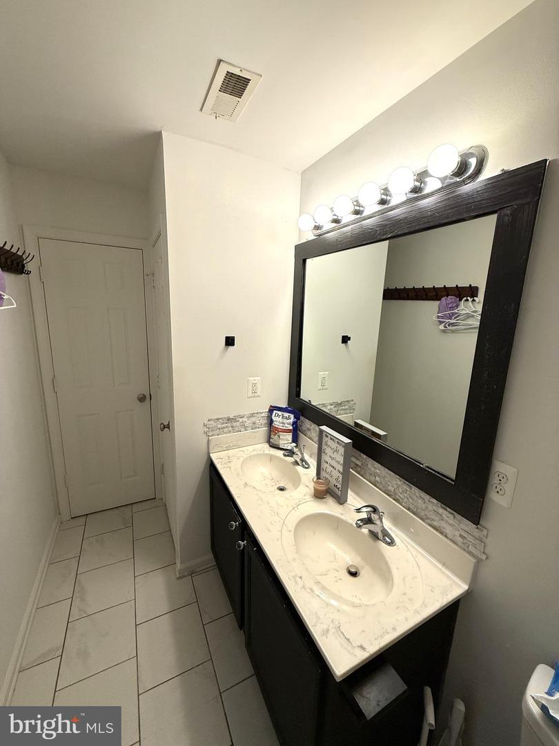 9617 THOUSAND OAKS LN, SPOTSYLVANIA, Virginia 22551, 4 Bedrooms Bedrooms, 7 Rooms Rooms,2 BathroomsBathrooms,Residential,For sale,9617 THOUSAND OAKS LN,VASP2036768 MLS # VASP2036768 9617 THOUSAND OAKS LN, SPOTSYLVANIA, Virginia 22551, 4 Bedrooms Bedrooms, 7 Rooms Rooms,2 BathroomsBathrooms,Residential,For sale,9617 THOUSAND OAKS LN,VASP2036768 MLS # VASP2036768
