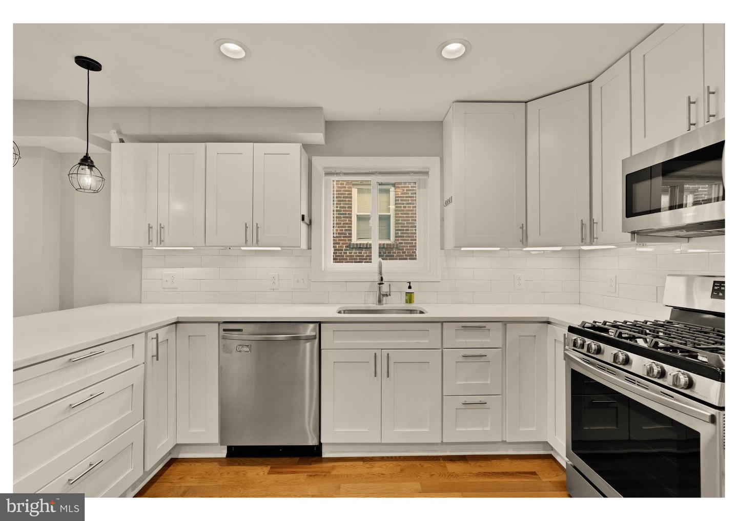 1885 ALABAMA AVE SE, WASHINGTON, District Of Columbia 20020, 3 Bedrooms Bedrooms, ,3 BathroomsBathrooms,Residential,For sale,1885 ALABAMA AVE SE,DCDC2226360 MLS # DCDC2226360 1885 ALABAMA AVE SE, WASHINGTON, District Of Columbia 20020, 3 Bedrooms Bedrooms, ,3 BathroomsBathrooms,Residential,For sale,1885 ALABAMA AVE SE,DCDC2226360 MLS # DCDC2226360