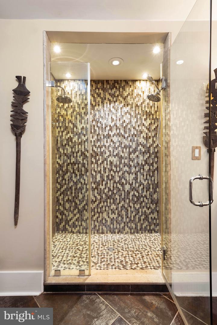 1600 CLARENDON BLVD #W407, ARLINGTON, Virginia 22209, 1 Bedroom Bedrooms, ,2 BathroomsBathrooms,Residential,For sale,1600 CLARENDON BLVD #W407,VAAR2064990 MLS # VAAR2064990 1600 CLARENDON BLVD #W407, ARLINGTON, Virginia 22209, 1 Bedroom Bedrooms, ,2 BathroomsBathrooms,Residential,For sale,1600 CLARENDON BLVD #W407,VAAR2064990 MLS # VAAR2064990