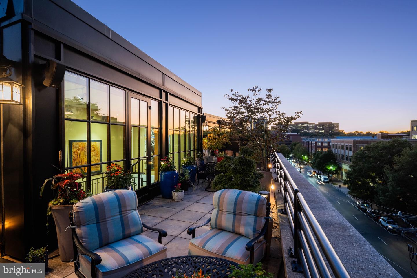 1600 CLARENDON BLVD #W407, ARLINGTON, Virginia 22209, 1 Bedroom Bedrooms, ,2 BathroomsBathrooms,Residential,For sale,1600 CLARENDON BLVD #W407,VAAR2064990 MLS # VAAR2064990 1600 CLARENDON BLVD #W407, ARLINGTON, Virginia 22209, 1 Bedroom Bedrooms, ,2 BathroomsBathrooms,Residential,For sale,1600 CLARENDON BLVD #W407,VAAR2064990 MLS # VAAR2064990