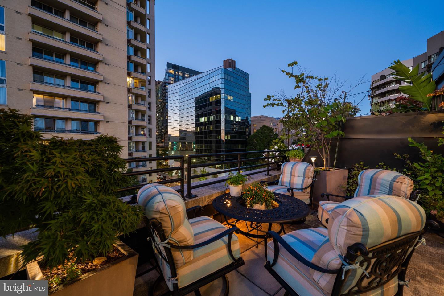 1600 CLARENDON BLVD #W407, ARLINGTON, Virginia 22209, 1 Bedroom Bedrooms, ,2 BathroomsBathrooms,Residential,For sale,1600 CLARENDON BLVD #W407,VAAR2064990 MLS # VAAR2064990 1600 CLARENDON BLVD #W407, ARLINGTON, Virginia 22209, 1 Bedroom Bedrooms, ,2 BathroomsBathrooms,Residential,For sale,1600 CLARENDON BLVD #W407,VAAR2064990 MLS # VAAR2064990