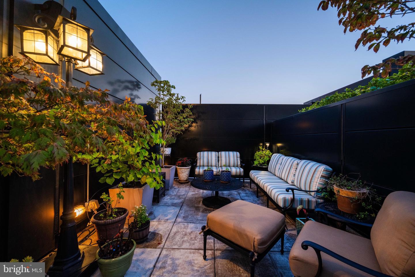 1600 CLARENDON BLVD #W407, ARLINGTON, Virginia 22209, 1 Bedroom Bedrooms, ,2 BathroomsBathrooms,Residential,For sale,1600 CLARENDON BLVD #W407,VAAR2064990 MLS # VAAR2064990 1600 CLARENDON BLVD #W407, ARLINGTON, Virginia 22209, 1 Bedroom Bedrooms, ,2 BathroomsBathrooms,Residential,For sale,1600 CLARENDON BLVD #W407,VAAR2064990 MLS # VAAR2064990