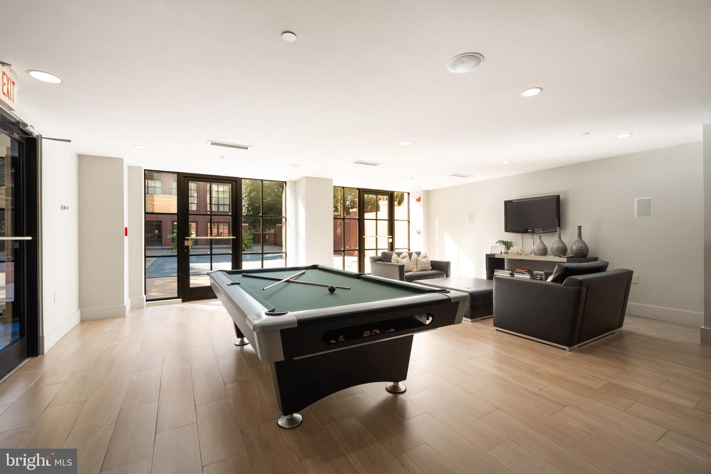 1600 CLARENDON BLVD #W407, ARLINGTON, Virginia 22209, 1 Bedroom Bedrooms, ,2 BathroomsBathrooms,Residential,For sale,1600 CLARENDON BLVD #W407,VAAR2064990 MLS # VAAR2064990 1600 CLARENDON BLVD #W407, ARLINGTON, Virginia 22209, 1 Bedroom Bedrooms, ,2 BathroomsBathrooms,Residential,For sale,1600 CLARENDON BLVD #W407,VAAR2064990 MLS # VAAR2064990