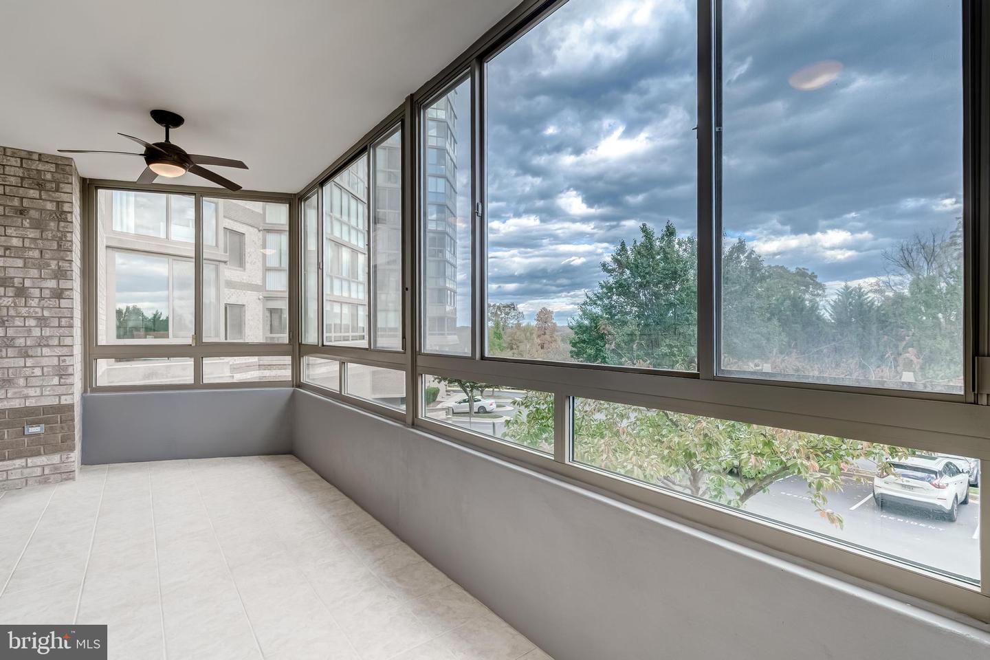 19355 CYPRESS RIDGE TER #114, LEESBURG, Virginia 20176, 2 Bedrooms Bedrooms, ,2 BathroomsBathrooms,Residential,For sale,19355 CYPRESS RIDGE TER #114,VALO2109516 MLS # VALO2109516 19355 CYPRESS RIDGE TER #114, LEESBURG, Virginia 20176, 2 Bedrooms Bedrooms, ,2 BathroomsBathrooms,Residential,For sale,19355 CYPRESS RIDGE TER #114,VALO2109516 MLS # VALO2109516