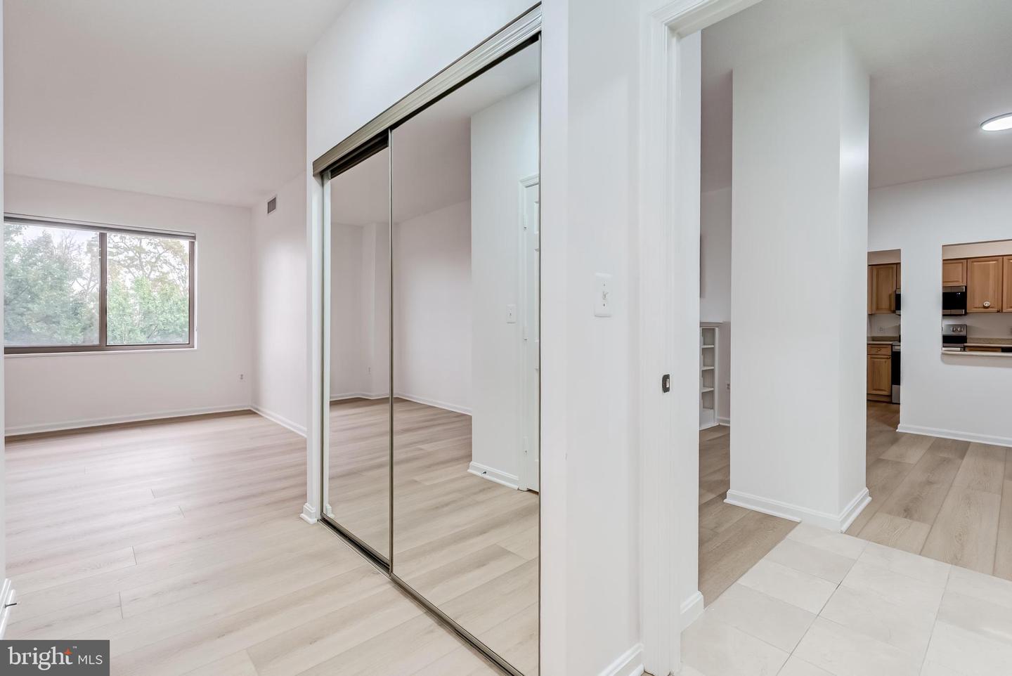 19355 CYPRESS RIDGE TER #114, LEESBURG, Virginia 20176, 2 Bedrooms Bedrooms, ,2 BathroomsBathrooms,Residential,For sale,19355 CYPRESS RIDGE TER #114,VALO2109516 MLS # VALO2109516 19355 CYPRESS RIDGE TER #114, LEESBURG, Virginia 20176, 2 Bedrooms Bedrooms, ,2 BathroomsBathrooms,Residential,For sale,19355 CYPRESS RIDGE TER #114,VALO2109516 MLS # VALO2109516