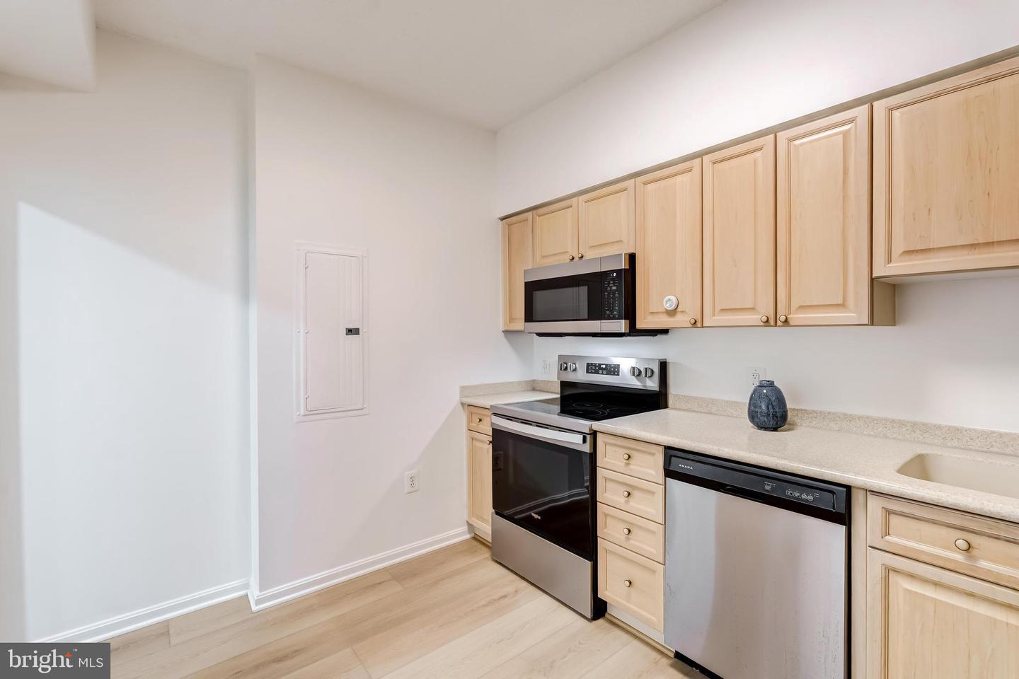 19355 CYPRESS RIDGE TER #114, LEESBURG, Virginia 20176, 2 Bedrooms Bedrooms, ,2 BathroomsBathrooms,Residential,For sale,19355 CYPRESS RIDGE TER #114,VALO2109516 MLS # VALO2109516 19355 CYPRESS RIDGE TER #114, LEESBURG, Virginia 20176, 2 Bedrooms Bedrooms, ,2 BathroomsBathrooms,Residential,For sale,19355 CYPRESS RIDGE TER #114,VALO2109516 MLS # VALO2109516