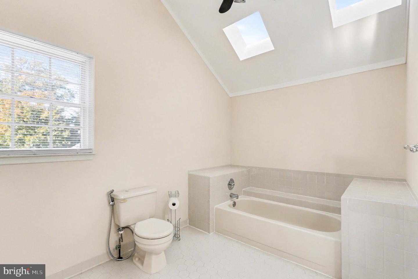 5503 TEAK CT, ALEXANDRIA, Virginia 22309, 4 Bedrooms Bedrooms, ,3 BathroomsBathrooms,Residential,For sale,5503 TEAK CT,VAFX2275536 MLS # VAFX2275536 5503 TEAK CT, ALEXANDRIA, Virginia 22309, 4 Bedrooms Bedrooms, ,3 BathroomsBathrooms,Residential,For sale,5503 TEAK CT,VAFX2275536 MLS # VAFX2275536