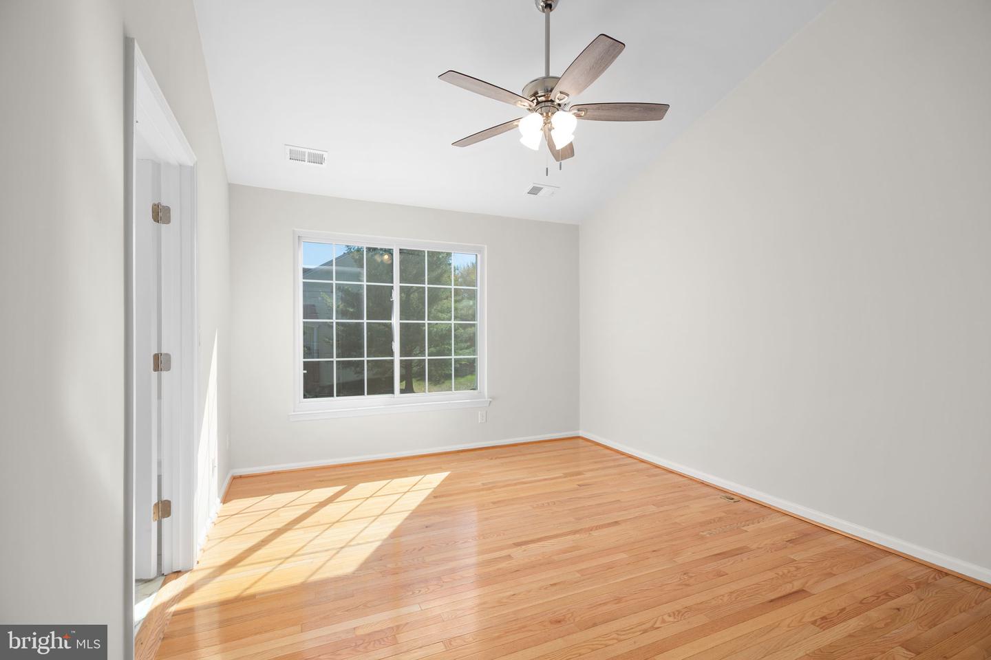 15469 PORT WASHINGTON CT, DUMFRIES, Virginia 22025, 4 Bedrooms Bedrooms, 8 Rooms Rooms,3 BathroomsBathrooms,Residential,For sale,15469 PORT WASHINGTON CT,VAPW2106530 MLS # VAPW2106530 15469 PORT WASHINGTON CT, DUMFRIES, Virginia 22025, 4 Bedrooms Bedrooms, 8 Rooms Rooms,3 BathroomsBathrooms,Residential,For sale,15469 PORT WASHINGTON CT,VAPW2106530 MLS # VAPW2106530