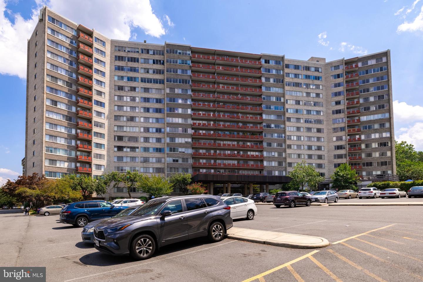 5340 HOLMES RUN PKWY #1119, ALEXANDRIA, Virginia 22304, 1 Bedroom Bedrooms, ,1 BathroomBathrooms,Residential,For sale,5340 HOLMES RUN PKWY #1119,VAAX2051020 MLS # VAAX2051020 5340 HOLMES RUN PKWY #1119, ALEXANDRIA, Virginia 22304, 1 Bedroom Bedrooms, ,1 BathroomBathrooms,Residential,For sale,5340 HOLMES RUN PKWY #1119,VAAX2051020 MLS # VAAX2051020