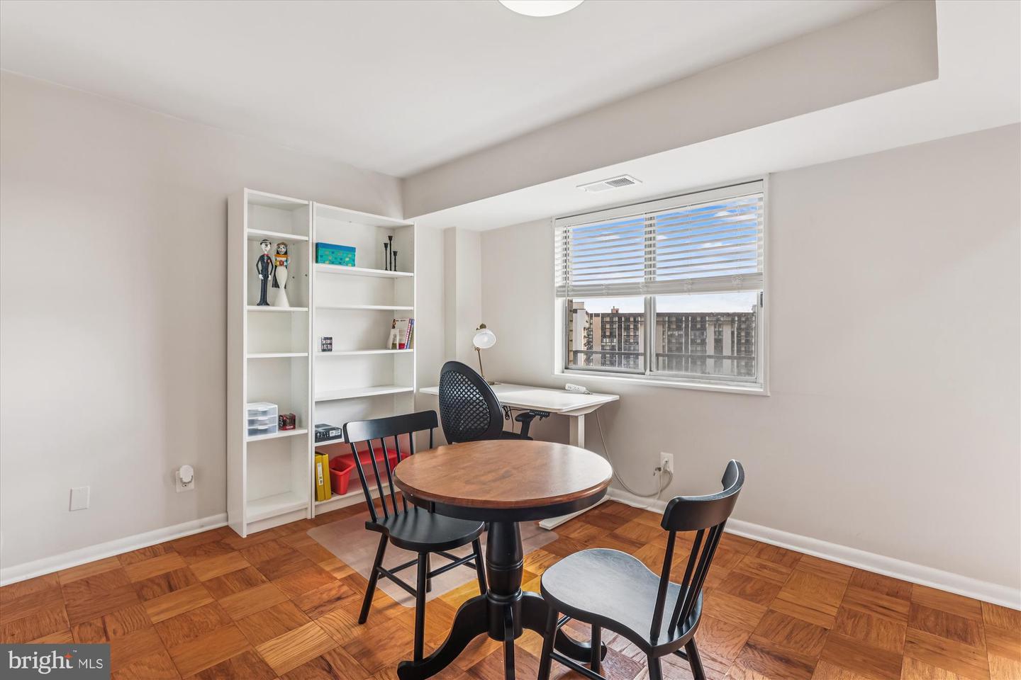 5340 HOLMES RUN PKWY #1119, ALEXANDRIA, Virginia 22304, 1 Bedroom Bedrooms, ,1 BathroomBathrooms,Residential,For sale,5340 HOLMES RUN PKWY #1119,VAAX2051020 MLS # VAAX2051020 5340 HOLMES RUN PKWY #1119, ALEXANDRIA, Virginia 22304, 1 Bedroom Bedrooms, ,1 BathroomBathrooms,Residential,For sale,5340 HOLMES RUN PKWY #1119,VAAX2051020 MLS # VAAX2051020
