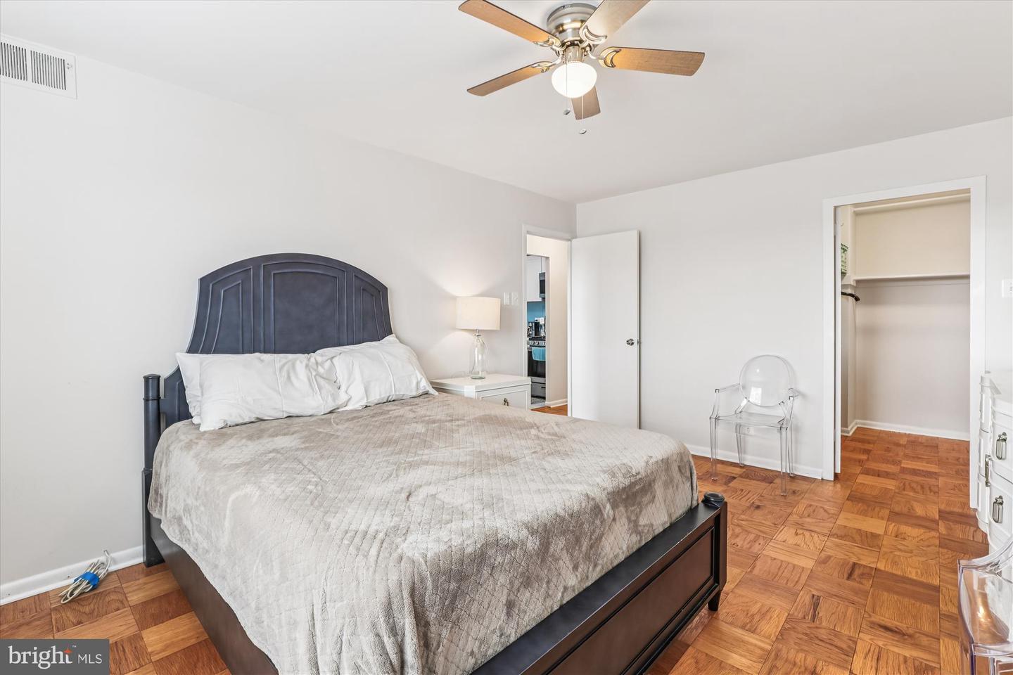 5340 HOLMES RUN PKWY #1119, ALEXANDRIA, Virginia 22304, 1 Bedroom Bedrooms, ,1 BathroomBathrooms,Residential,For sale,5340 HOLMES RUN PKWY #1119,VAAX2051020 MLS # VAAX2051020 5340 HOLMES RUN PKWY #1119, ALEXANDRIA, Virginia 22304, 1 Bedroom Bedrooms, ,1 BathroomBathrooms,Residential,For sale,5340 HOLMES RUN PKWY #1119,VAAX2051020 MLS # VAAX2051020
