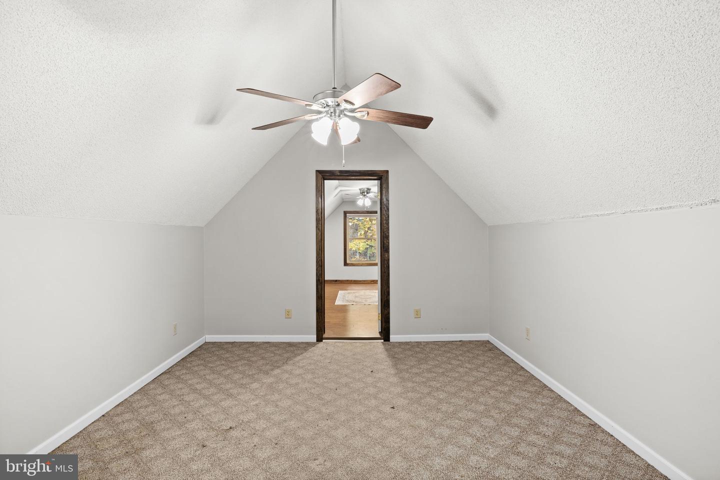 6184 RUNKLES GAP RD, ELKTON, Virginia 22827, 3 Bedrooms Bedrooms, ,2 BathroomsBathrooms,Residential,For sale,6184 RUNKLES GAP RD,VARO2002646 MLS # VARO2002646 6184 RUNKLES GAP RD, ELKTON, Virginia 22827, 3 Bedrooms Bedrooms, ,2 BathroomsBathrooms,Residential,For sale,6184 RUNKLES GAP RD,VARO2002646 MLS # VARO2002646