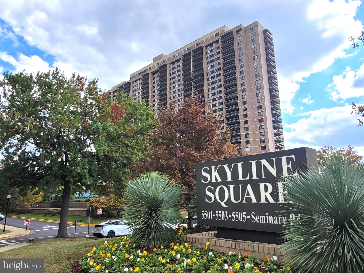 5501 SEMINARY RD #1107S, FALLS CHURCH, Virginia 22041, 2 Bedrooms Bedrooms, ,2 BathroomsBathrooms,Residential,For sale,5501 SEMINARY RD #1107S,VAFX2275294 MLS # VAFX2275294 5501 SEMINARY RD #1107S, FALLS CHURCH, Virginia 22041, 2 Bedrooms Bedrooms, ,2 BathroomsBathrooms,Residential,For sale,5501 SEMINARY RD #1107S,VAFX2275294 MLS # VAFX2275294
