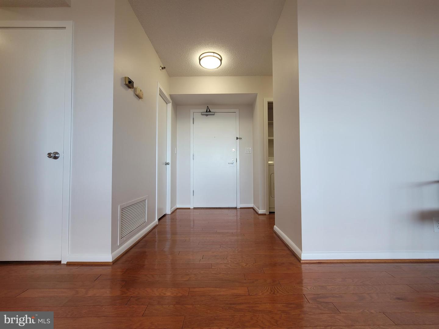 5501 SEMINARY RD #1107S, FALLS CHURCH, Virginia 22041, 2 Bedrooms Bedrooms, ,2 BathroomsBathrooms,Residential,For sale,5501 SEMINARY RD #1107S,VAFX2275294 MLS # VAFX2275294 5501 SEMINARY RD #1107S, FALLS CHURCH, Virginia 22041, 2 Bedrooms Bedrooms, ,2 BathroomsBathrooms,Residential,For sale,5501 SEMINARY RD #1107S,VAFX2275294 MLS # VAFX2275294