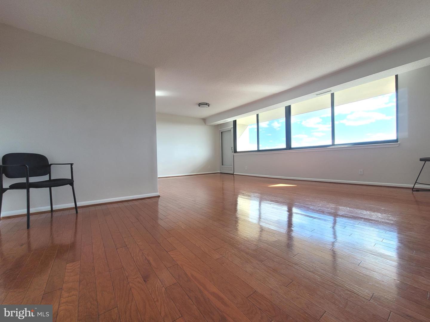 5501 SEMINARY RD #1107S, FALLS CHURCH, Virginia 22041, 2 Bedrooms Bedrooms, ,2 BathroomsBathrooms,Residential,For sale,5501 SEMINARY RD #1107S,VAFX2275294 MLS # VAFX2275294 5501 SEMINARY RD #1107S, FALLS CHURCH, Virginia 22041, 2 Bedrooms Bedrooms, ,2 BathroomsBathrooms,Residential,For sale,5501 SEMINARY RD #1107S,VAFX2275294 MLS # VAFX2275294
