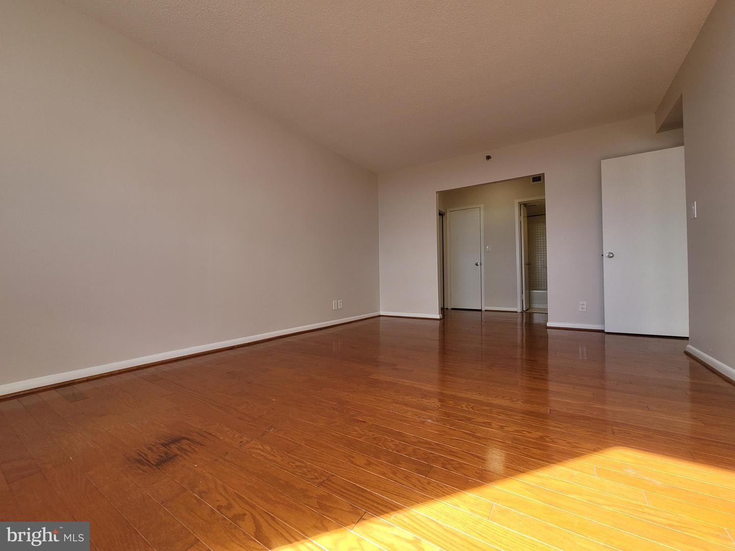 5501 SEMINARY RD #1107S, FALLS CHURCH, Virginia 22041, 2 Bedrooms Bedrooms, ,2 BathroomsBathrooms,Residential,For sale,5501 SEMINARY RD #1107S,VAFX2275294 MLS # VAFX2275294 5501 SEMINARY RD #1107S, FALLS CHURCH, Virginia 22041, 2 Bedrooms Bedrooms, ,2 BathroomsBathrooms,Residential,For sale,5501 SEMINARY RD #1107S,VAFX2275294 MLS # VAFX2275294