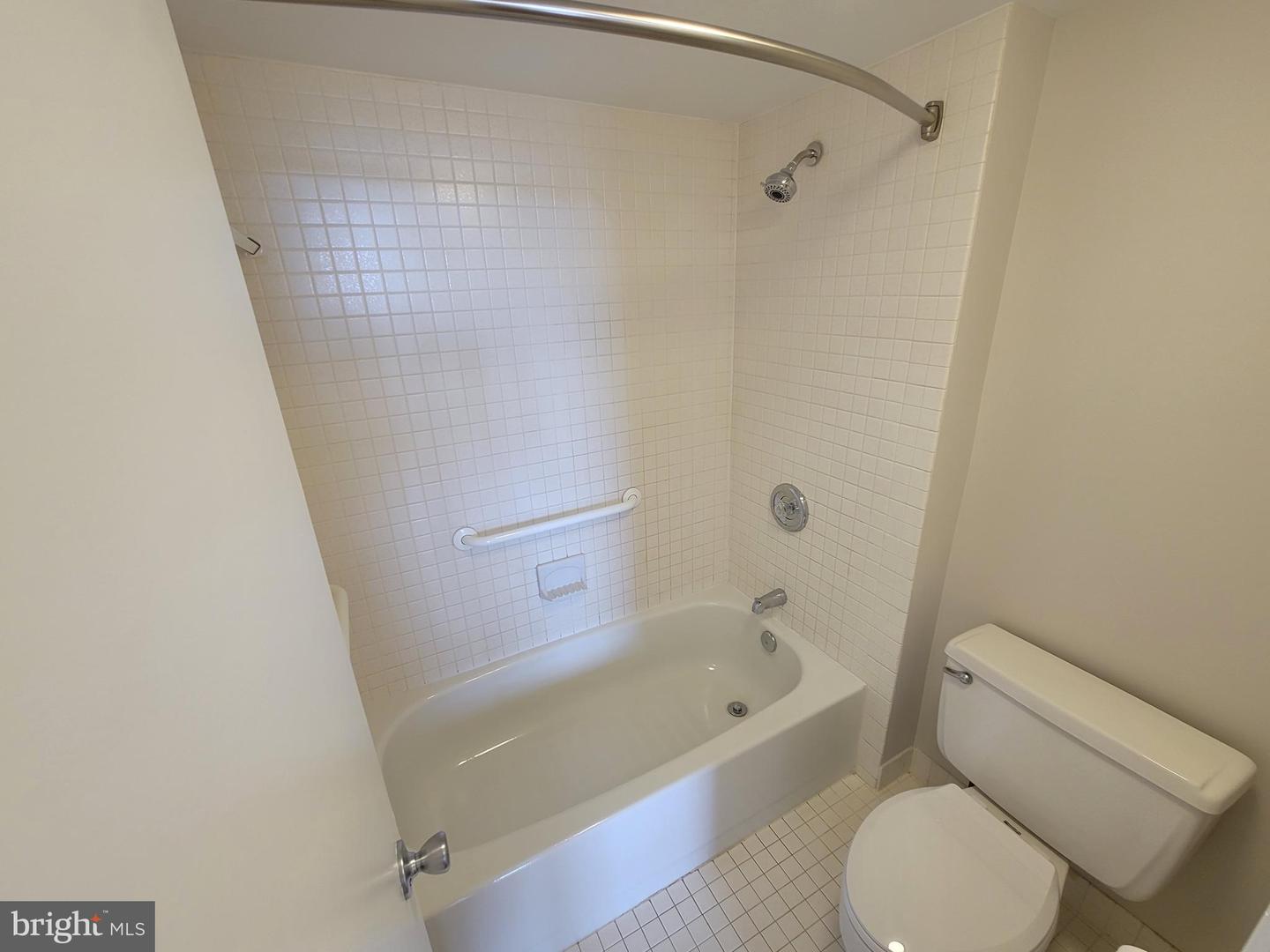 5501 SEMINARY RD #1107S, FALLS CHURCH, Virginia 22041, 2 Bedrooms Bedrooms, ,2 BathroomsBathrooms,Residential,For sale,5501 SEMINARY RD #1107S,VAFX2275294 MLS # VAFX2275294 5501 SEMINARY RD #1107S, FALLS CHURCH, Virginia 22041, 2 Bedrooms Bedrooms, ,2 BathroomsBathrooms,Residential,For sale,5501 SEMINARY RD #1107S,VAFX2275294 MLS # VAFX2275294