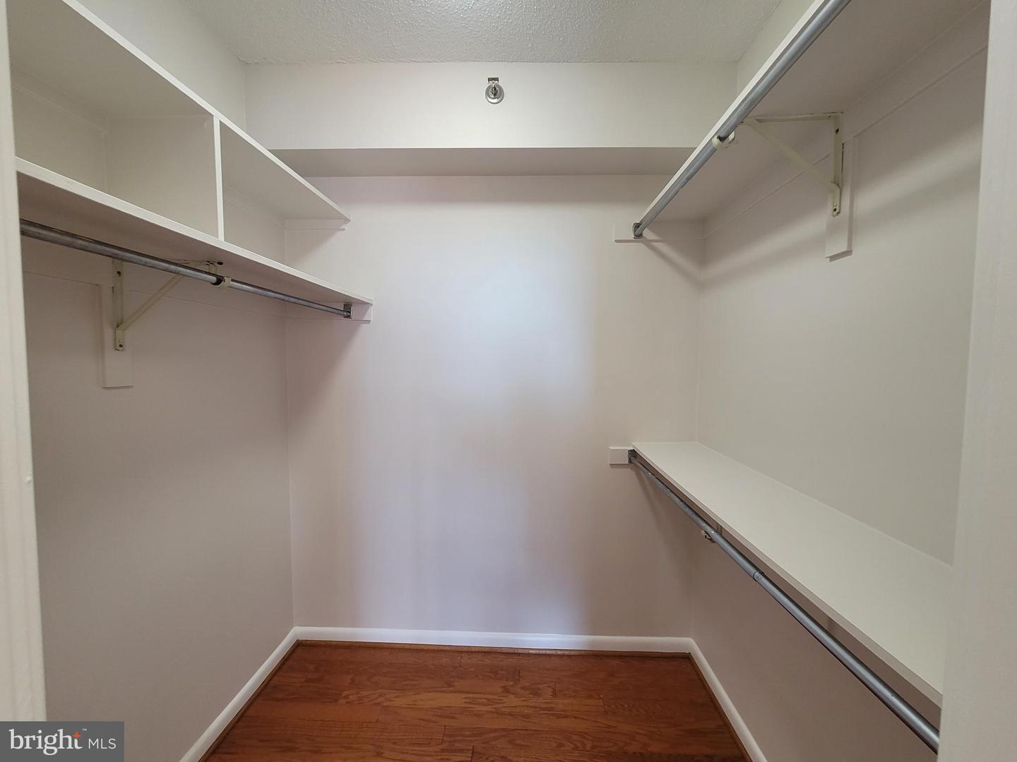 5501 SEMINARY RD #1107S, FALLS CHURCH, Virginia 22041, 2 Bedrooms Bedrooms, ,2 BathroomsBathrooms,Residential,For sale,5501 SEMINARY RD #1107S,VAFX2275294 MLS # VAFX2275294 5501 SEMINARY RD #1107S, FALLS CHURCH, Virginia 22041, 2 Bedrooms Bedrooms, ,2 BathroomsBathrooms,Residential,For sale,5501 SEMINARY RD #1107S,VAFX2275294 MLS # VAFX2275294