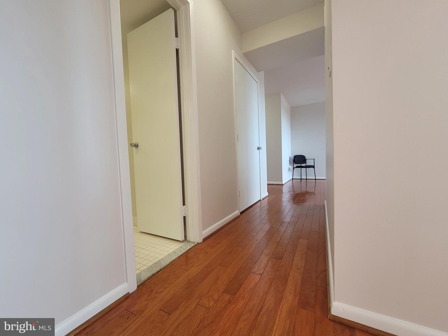 5501 SEMINARY RD #1107S, FALLS CHURCH, Virginia 22041, 2 Bedrooms Bedrooms, ,2 BathroomsBathrooms,Residential,For sale,5501 SEMINARY RD #1107S,VAFX2275294 MLS # VAFX2275294 5501 SEMINARY RD #1107S, FALLS CHURCH, Virginia 22041, 2 Bedrooms Bedrooms, ,2 BathroomsBathrooms,Residential,For sale,5501 SEMINARY RD #1107S,VAFX2275294 MLS # VAFX2275294