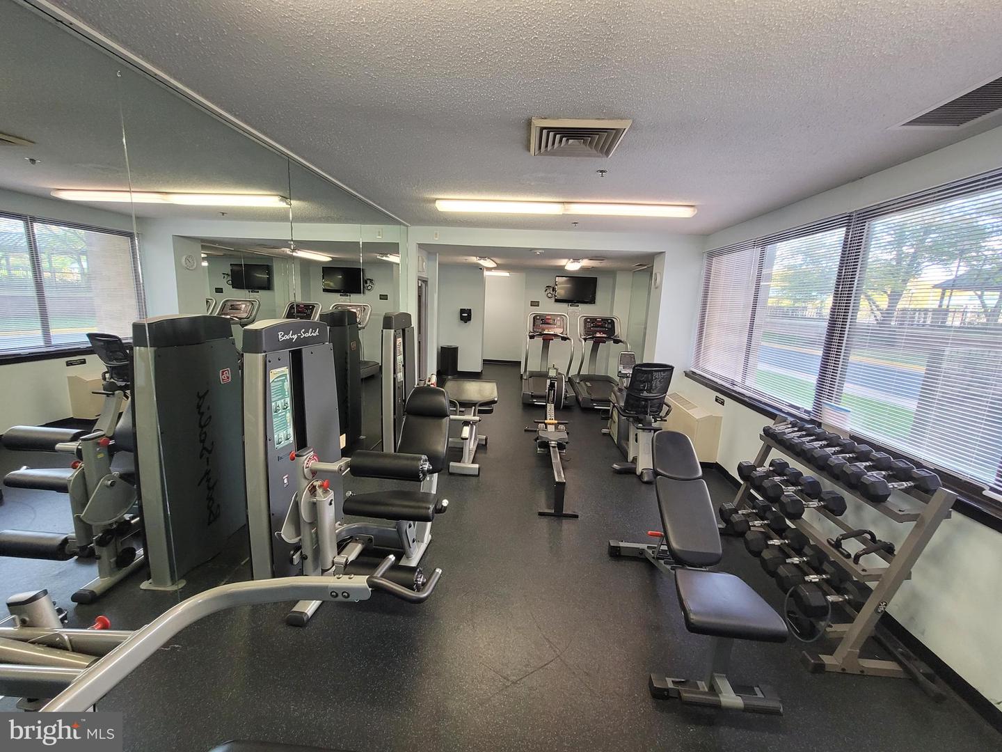 5501 SEMINARY RD #1107S, FALLS CHURCH, Virginia 22041, 2 Bedrooms Bedrooms, ,2 BathroomsBathrooms,Residential,For sale,5501 SEMINARY RD #1107S,VAFX2275294 MLS # VAFX2275294 5501 SEMINARY RD #1107S, FALLS CHURCH, Virginia 22041, 2 Bedrooms Bedrooms, ,2 BathroomsBathrooms,Residential,For sale,5501 SEMINARY RD #1107S,VAFX2275294 MLS # VAFX2275294