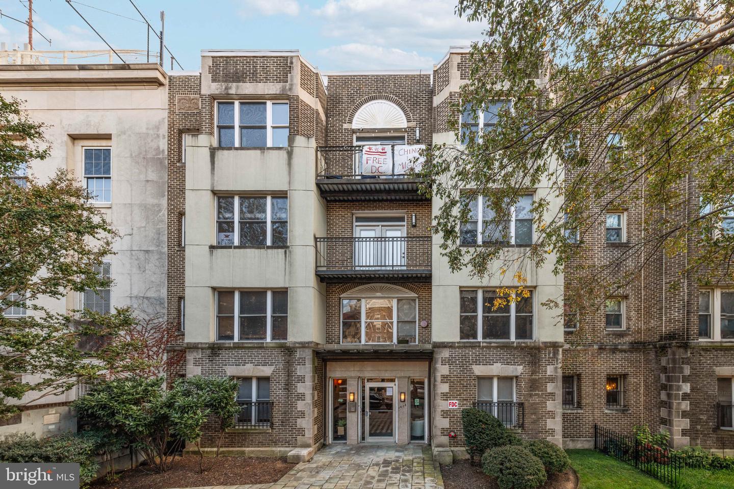 1438 COLUMBIA RD NW #305, WASHINGTON, District Of Columbia 20009, 1 Bedroom Bedrooms, ,1 BathroomBathrooms,Residential,For sale,1438 COLUMBIA RD NW #305,DCDC2228190 MLS # DCDC2228190 1438 COLUMBIA RD NW #305, WASHINGTON, District Of Columbia 20009, 1 Bedroom Bedrooms, ,1 BathroomBathrooms,Residential,For sale,1438 COLUMBIA RD NW #305,DCDC2228190 MLS # DCDC2228190