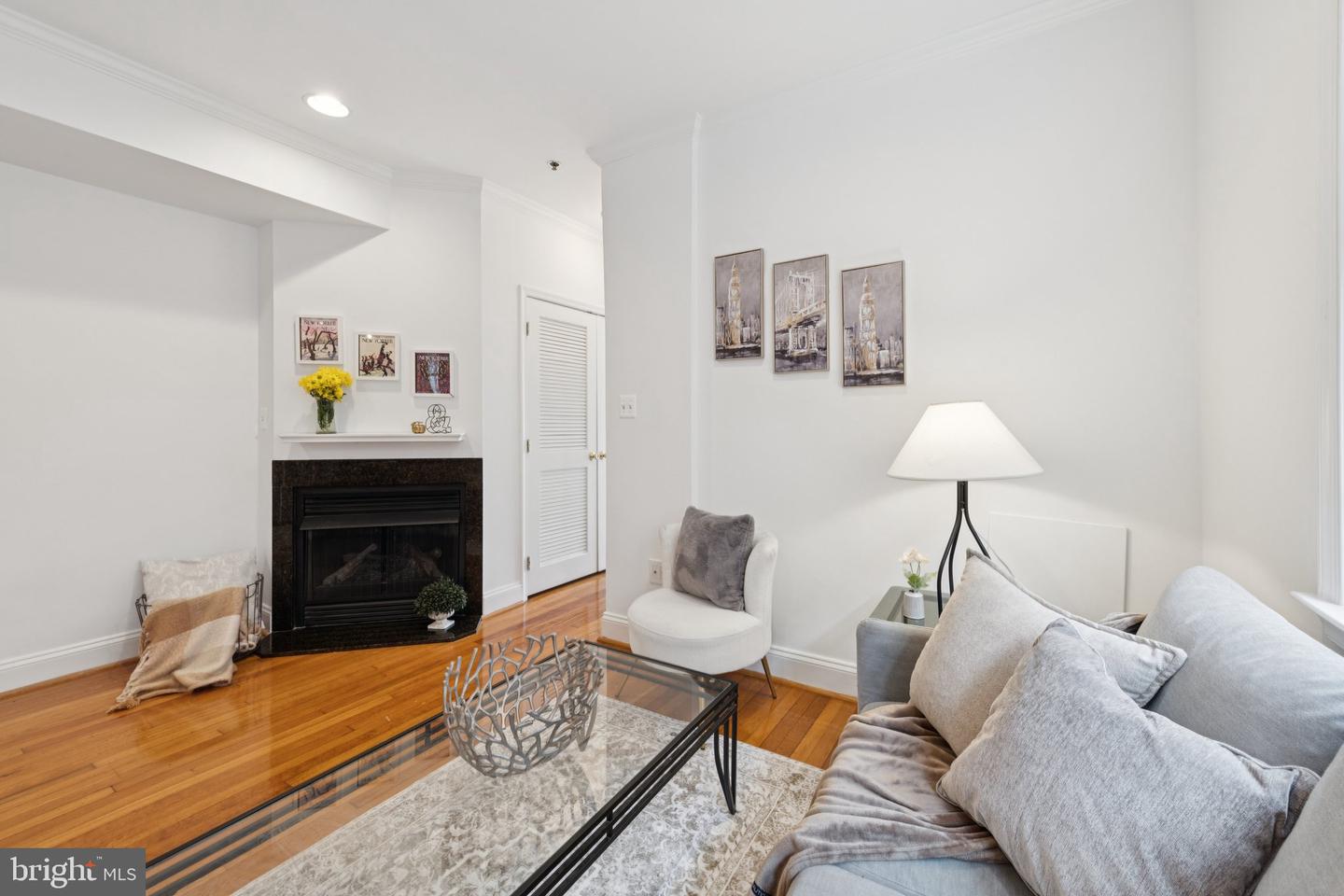 1438 COLUMBIA RD NW #305, WASHINGTON, District Of Columbia 20009, 1 Bedroom Bedrooms, ,1 BathroomBathrooms,Residential,For sale,1438 COLUMBIA RD NW #305,DCDC2228190 MLS # DCDC2228190 1438 COLUMBIA RD NW #305, WASHINGTON, District Of Columbia 20009, 1 Bedroom Bedrooms, ,1 BathroomBathrooms,Residential,For sale,1438 COLUMBIA RD NW #305,DCDC2228190 MLS # DCDC2228190