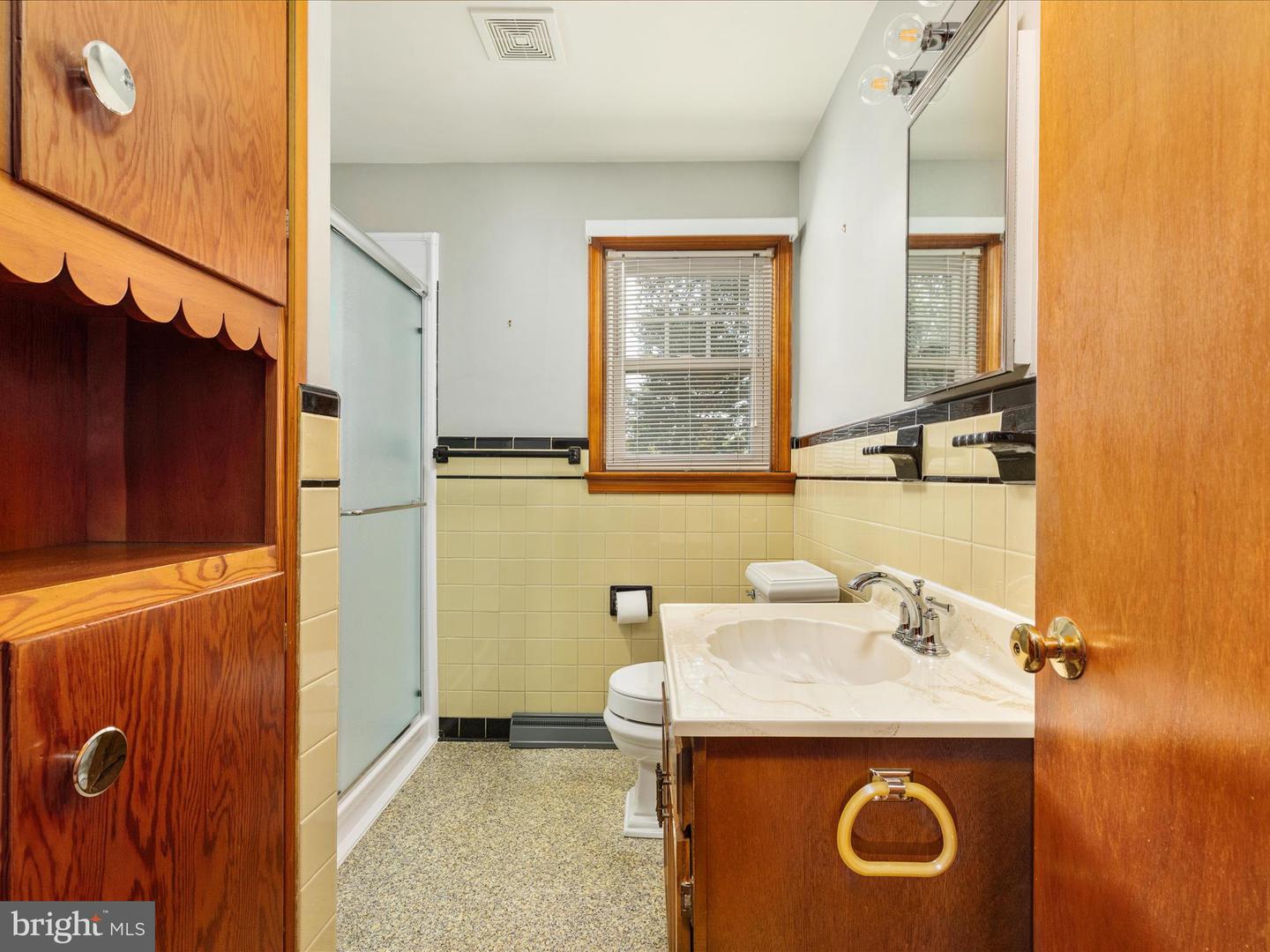 312 FOX DR, WINCHESTER, Virginia 22601, 3 Bedrooms Bedrooms, ,1 BathroomBathrooms,Residential,For sale,312 FOX DR,VAWI2009300 MLS # VAWI2009300 312 FOX DR, WINCHESTER, Virginia 22601, 3 Bedrooms Bedrooms, ,1 BathroomBathrooms,Residential,For sale,312 FOX DR,VAWI2009300 MLS # VAWI2009300