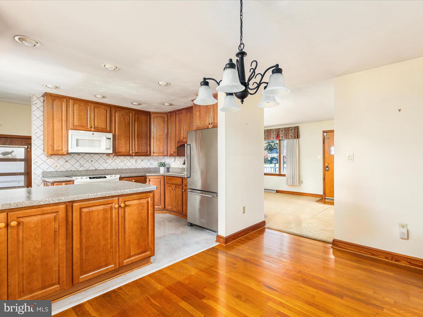 312 FOX DR, WINCHESTER, Virginia 22601, 3 Bedrooms Bedrooms, ,1 BathroomBathrooms,Residential,For sale,312 FOX DR,VAWI2009300 MLS # VAWI2009300 312 FOX DR, WINCHESTER, Virginia 22601, 3 Bedrooms Bedrooms, ,1 BathroomBathrooms,Residential,For sale,312 FOX DR,VAWI2009300 MLS # VAWI2009300