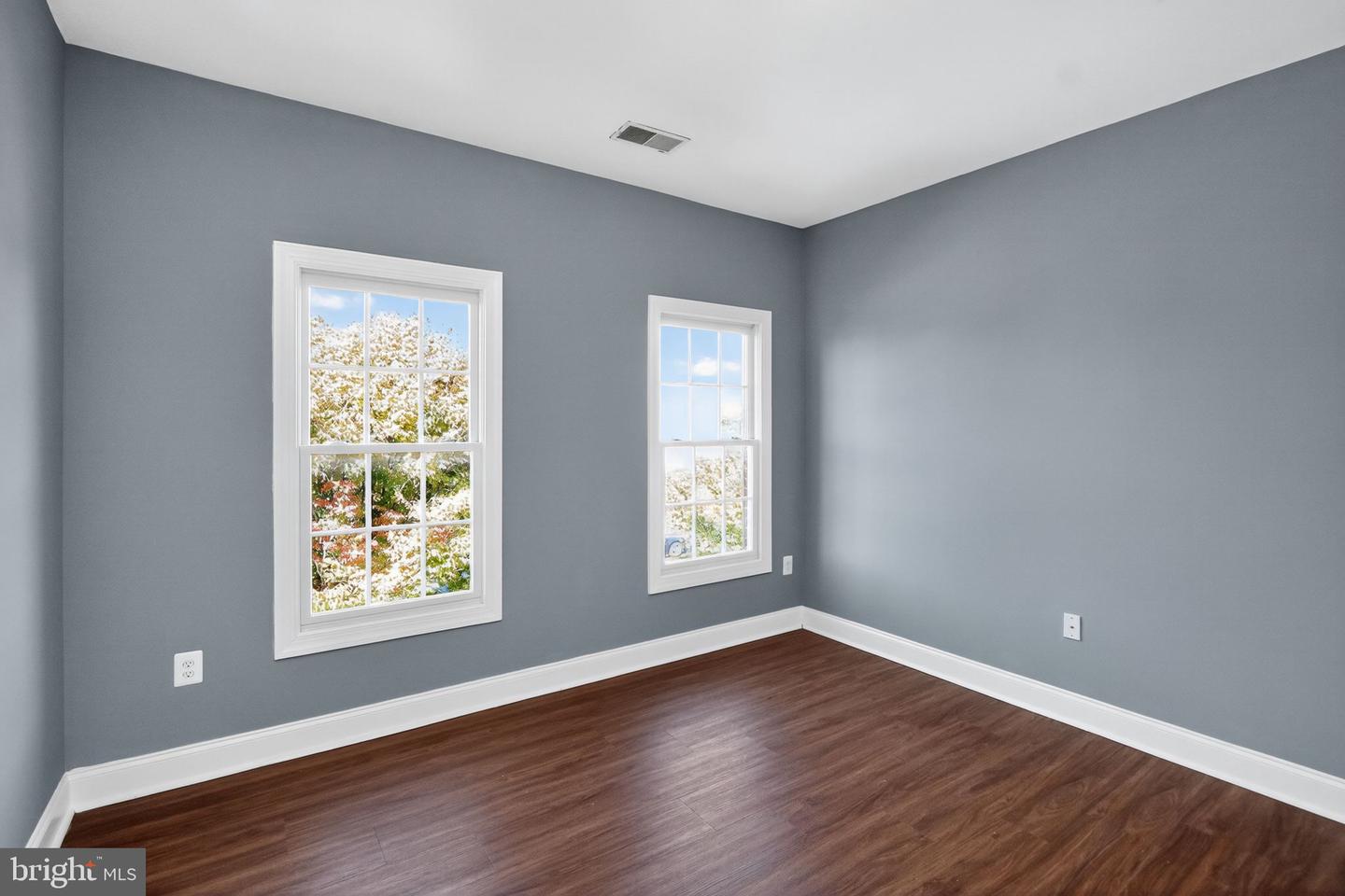 16363 RUSTY RUDDER DR, WOODBRIDGE, Virginia 22191, 5 Bedrooms Bedrooms, ,4 BathroomsBathrooms,Residential,For sale,16363 RUSTY RUDDER DR,VAPW2106580 MLS # VAPW2106580