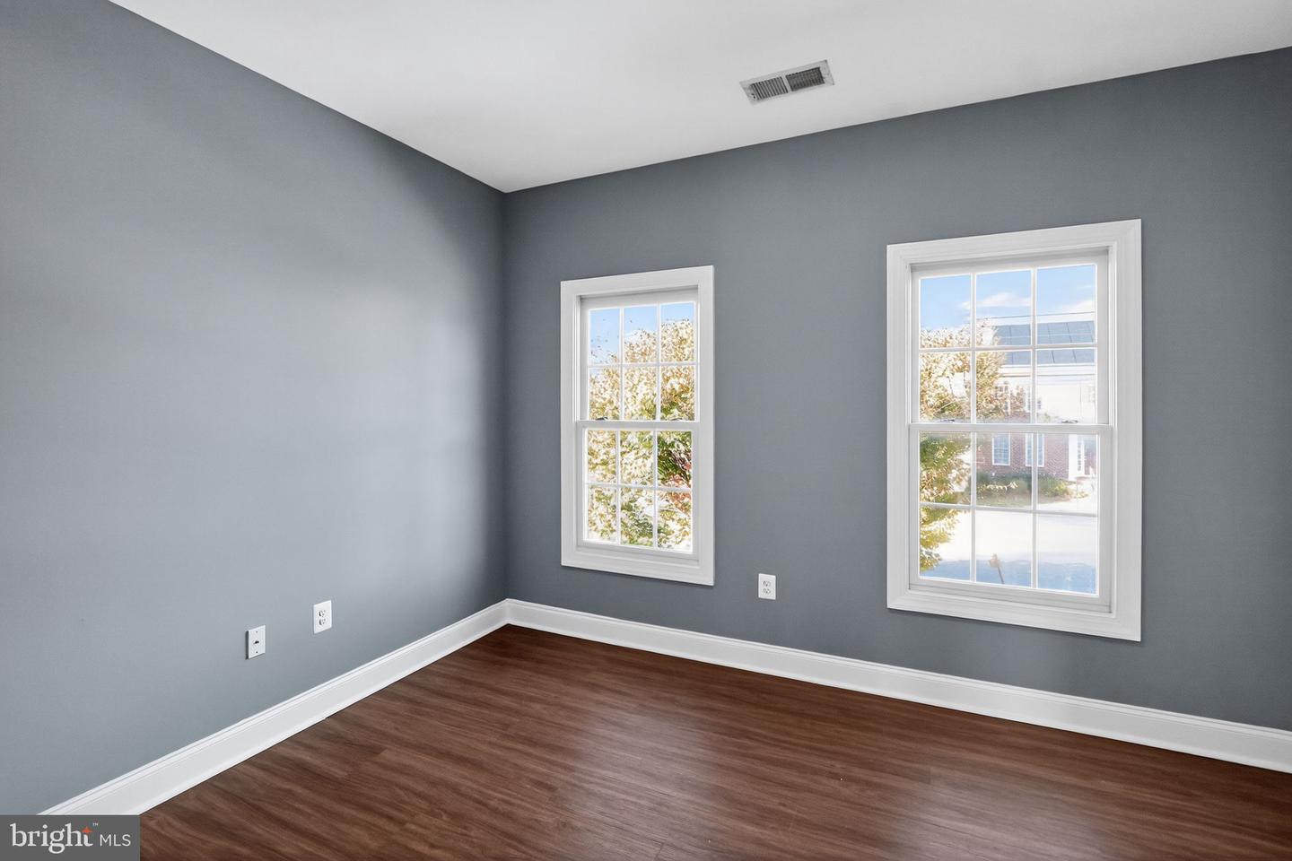 16363 RUSTY RUDDER DR, WOODBRIDGE, Virginia 22191, 5 Bedrooms Bedrooms, ,4 BathroomsBathrooms,Residential,For sale,16363 RUSTY RUDDER DR,VAPW2106580 MLS # VAPW2106580