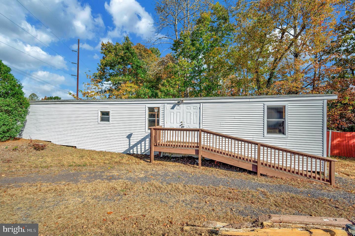 3856 RAPIDAN HILLS DR, LOCUST GROVE, Virginia 22508, 3 Bedrooms Bedrooms, ,4 BathroomsBathrooms,Residential,For sale,3856 RAPIDAN HILLS DR,VAOR2012644 MLS # VAOR2012644 3856 RAPIDAN HILLS DR, LOCUST GROVE, Virginia 22508, 3 Bedrooms Bedrooms, ,4 BathroomsBathrooms,Residential,For sale,3856 RAPIDAN HILLS DR,VAOR2012644 MLS # VAOR2012644